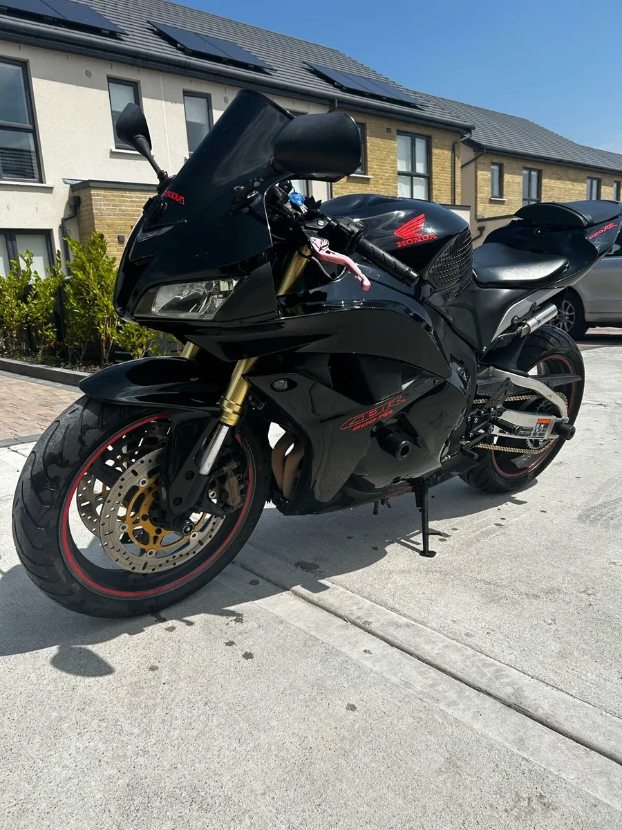 Cbr 600rr - Image 2