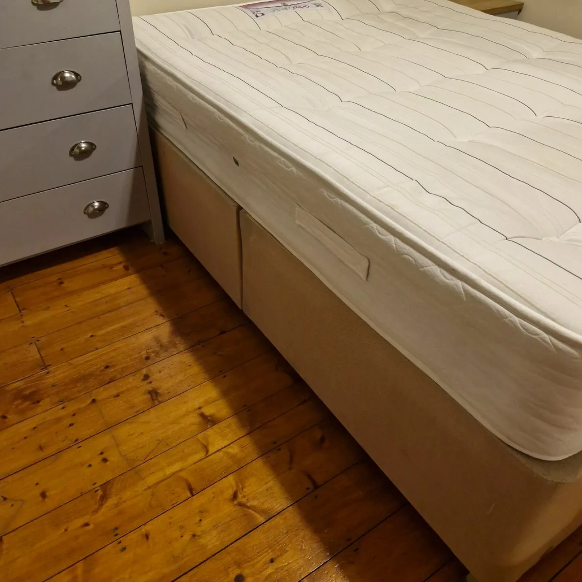 double bed - Image 2