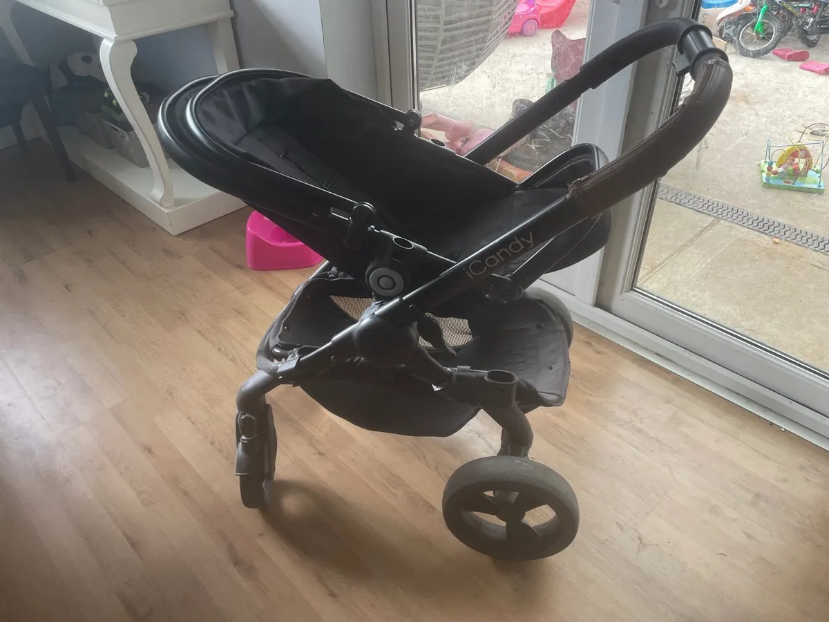 Double buggy - Image 1