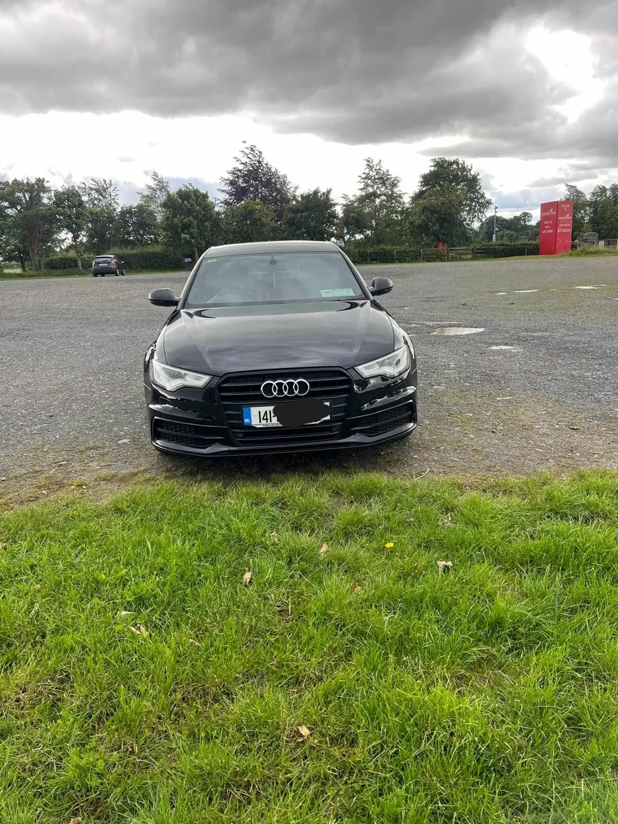 Audi A6 (2014) S-Line Black Edition - Image 2