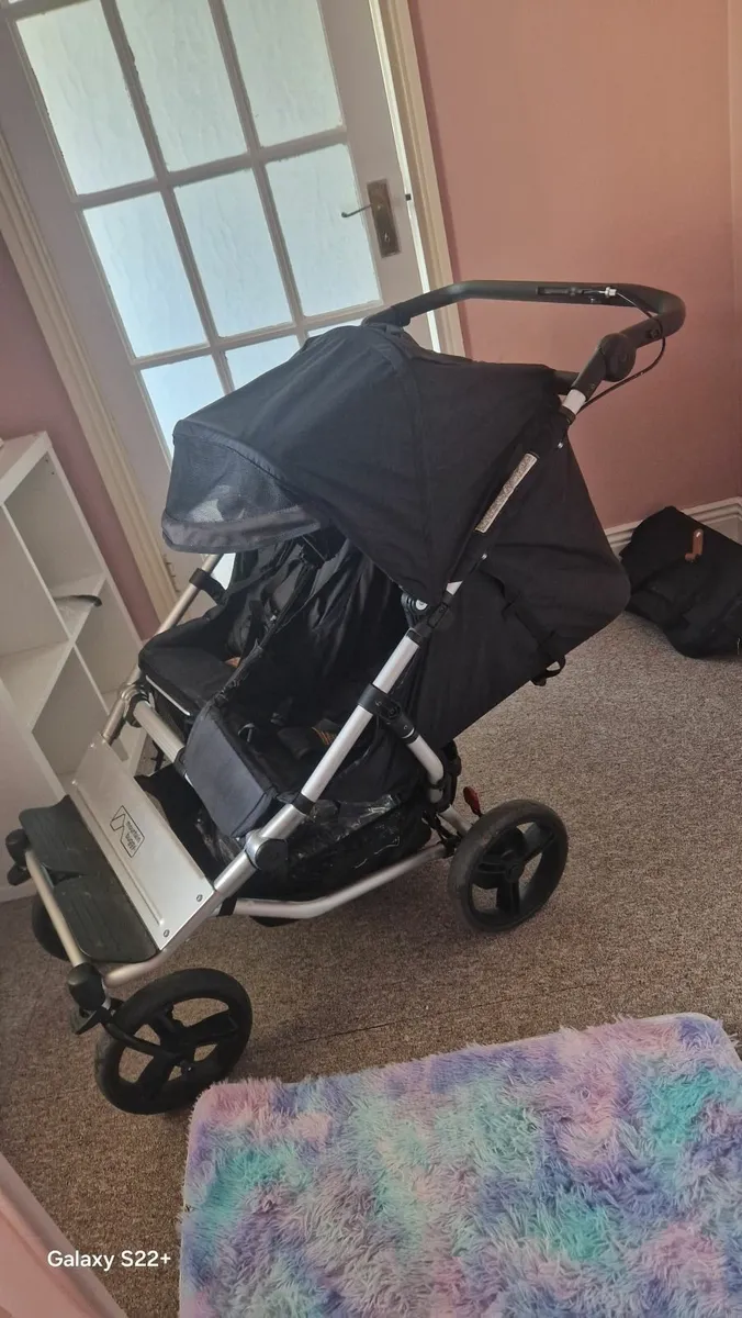Mountain Buggy Duet - Image 1