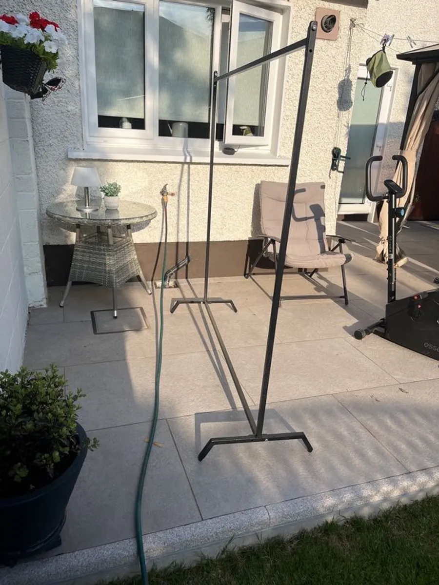clothes rack - Image 2