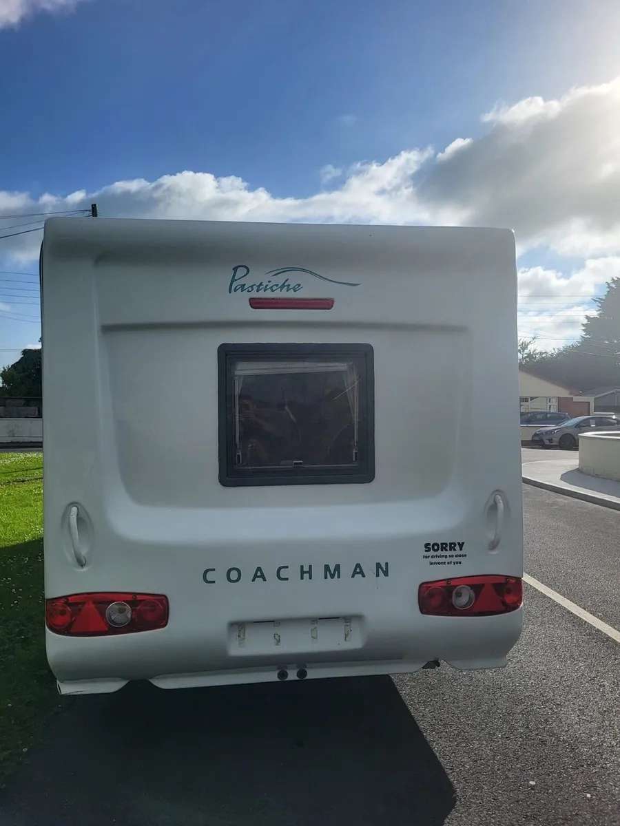 Coachman pastiche - Image 3