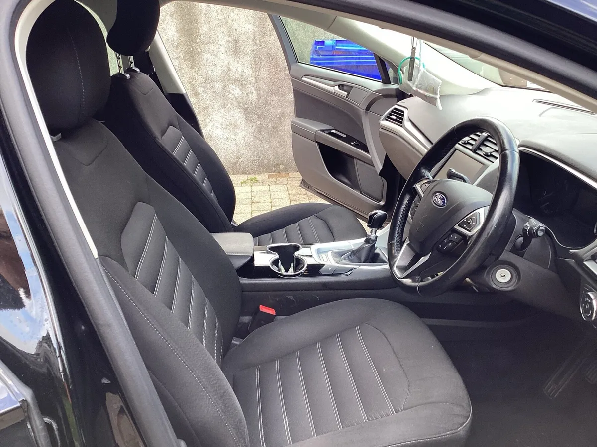 Ford Mondeo - Image 3