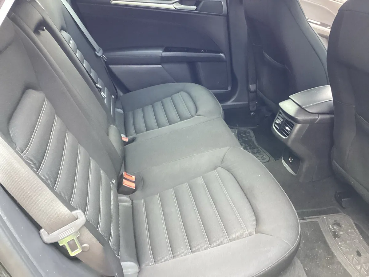 Ford Mondeo 1.5 Zetec Econetic - Image 3