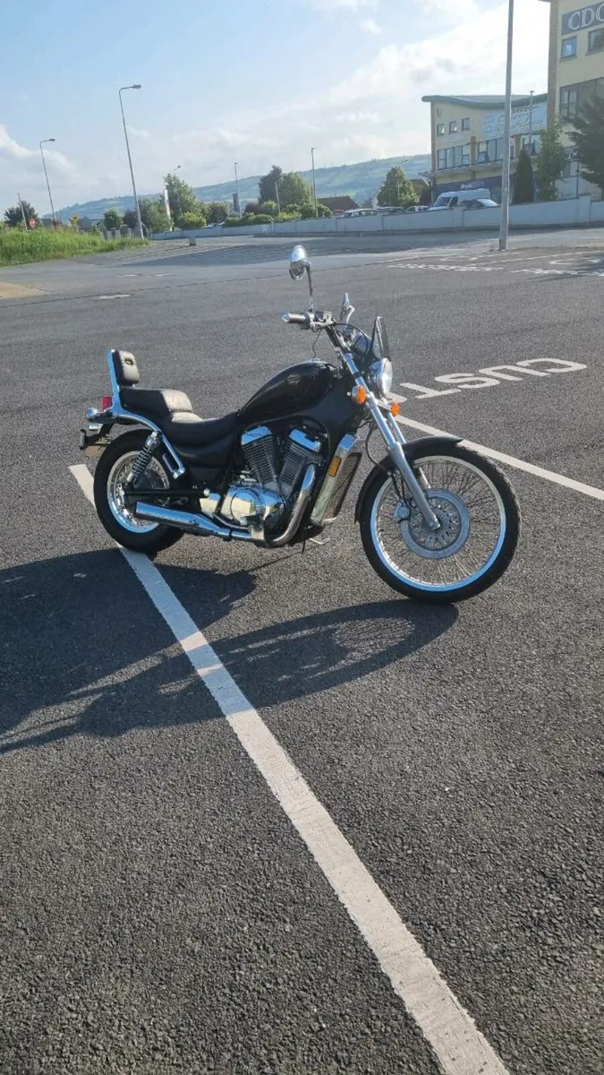 Suzuki intruder - Image 1