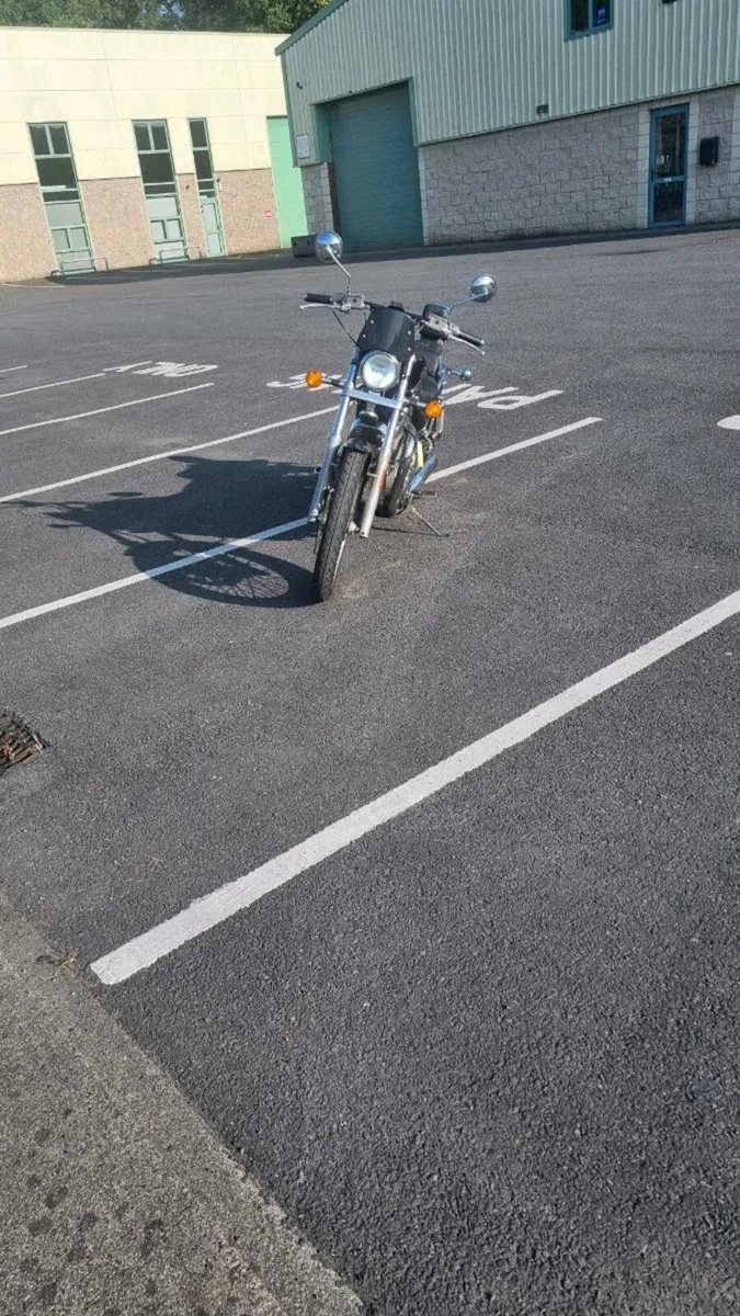 Suzuki intruder - Image 2
