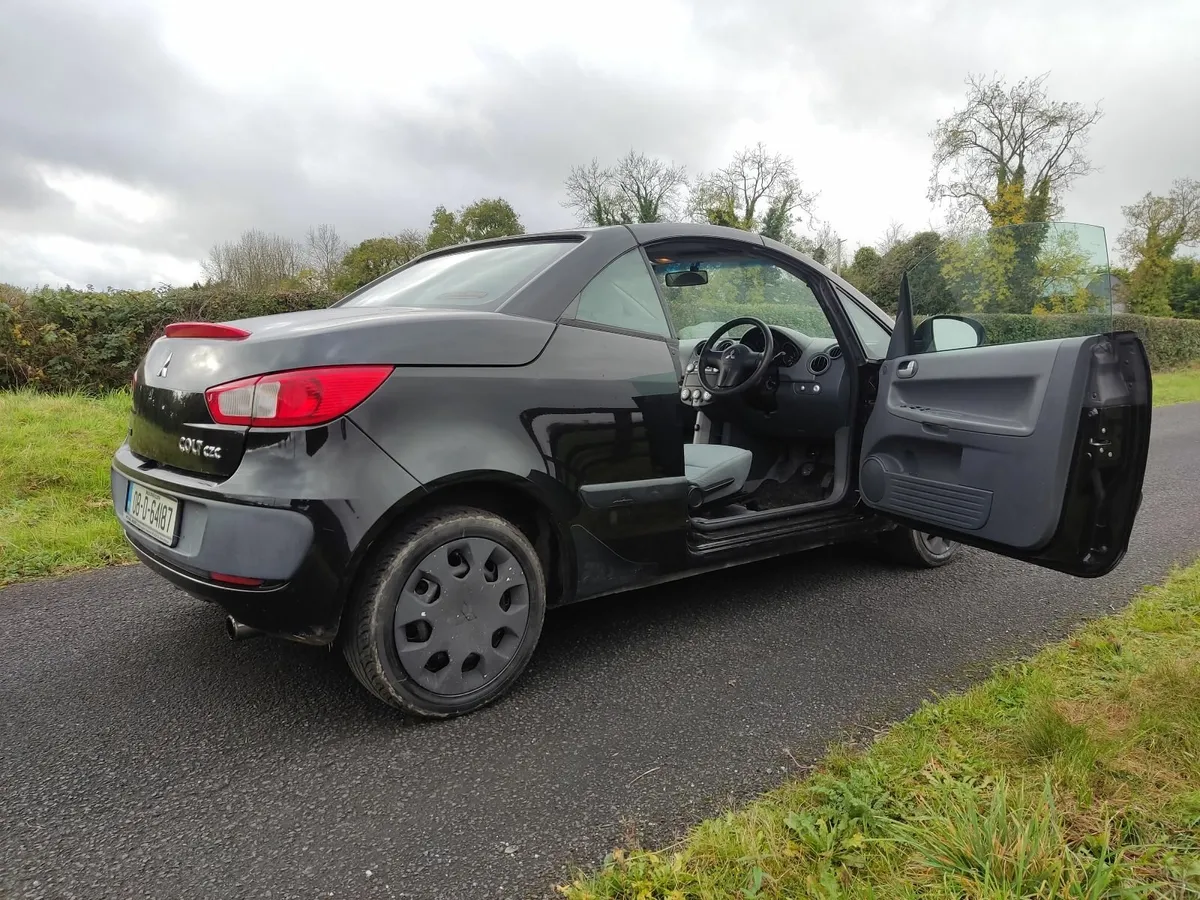 Convertible Mitsubishi Colt CZC - Image 4
