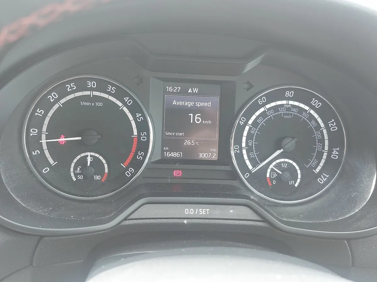 Skoda Octavia 2016 - Image 4
