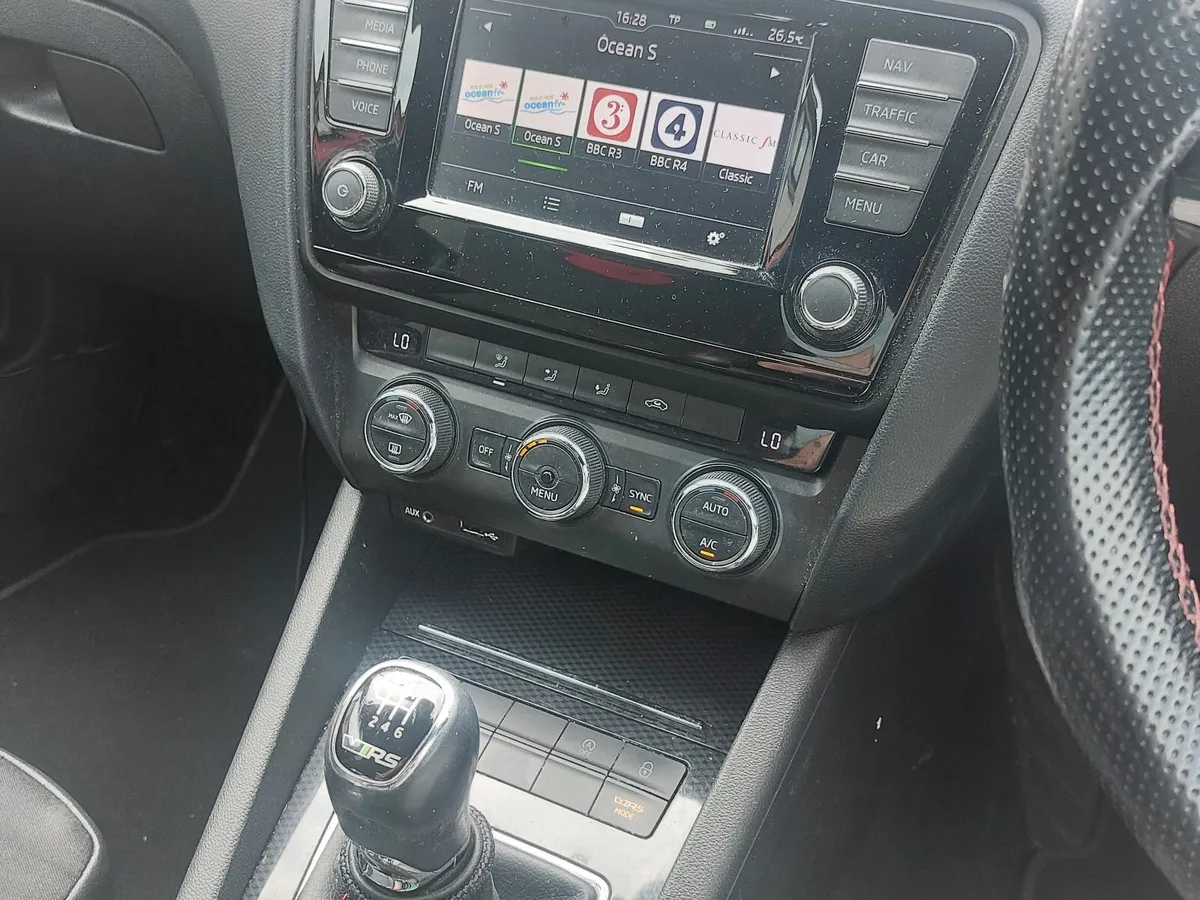 Skoda Octavia 2016 - Image 2