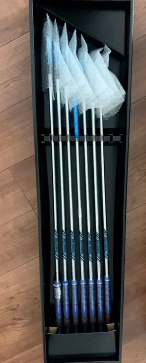 Mizuno Pro 221 Blue Limited Edition Irons Unused - Image 1