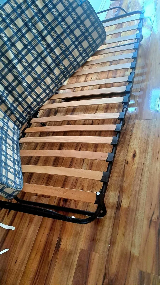 Fold up bed - Image 2