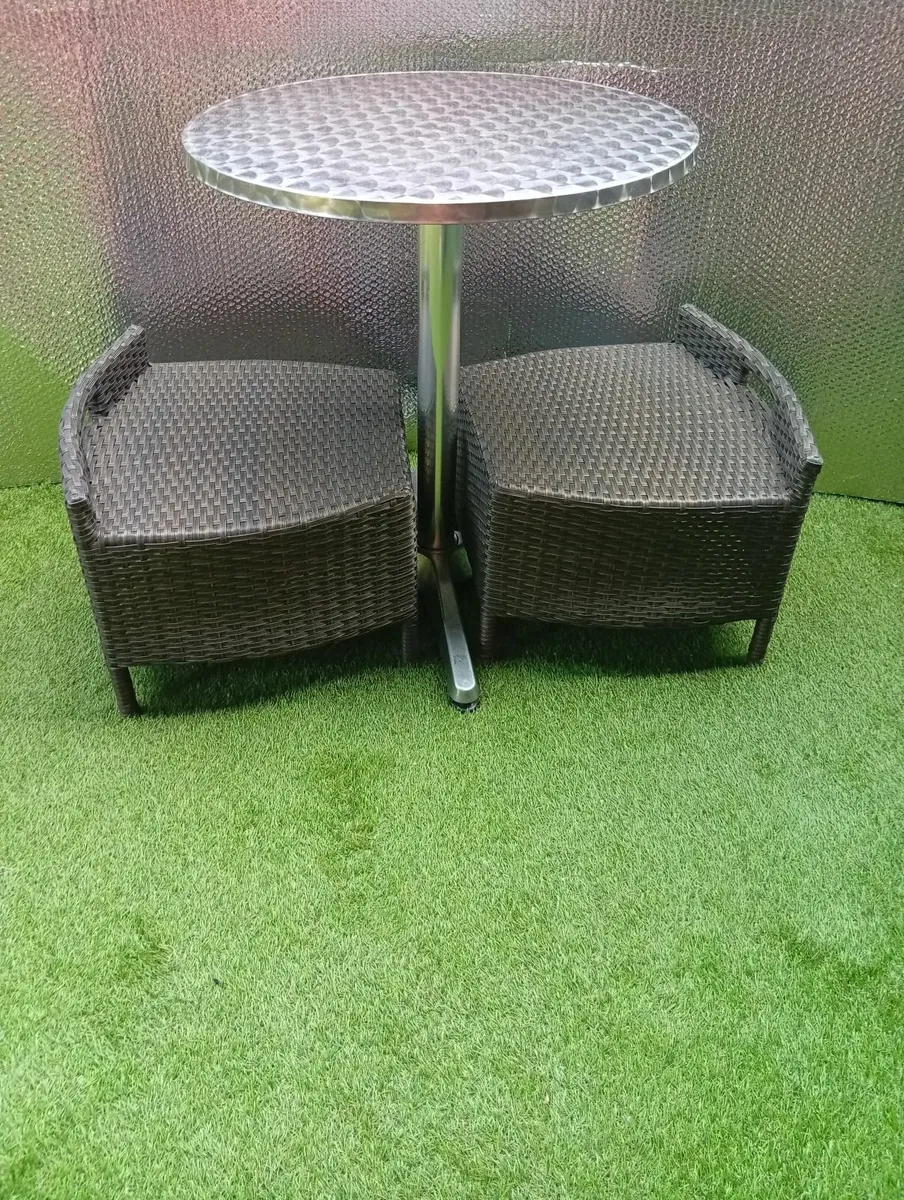 Outdoor Quality Comfortable Garden set - Image 2