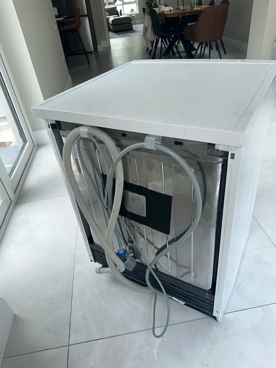 BEKO Full-size Dishwasher - White - Image 3