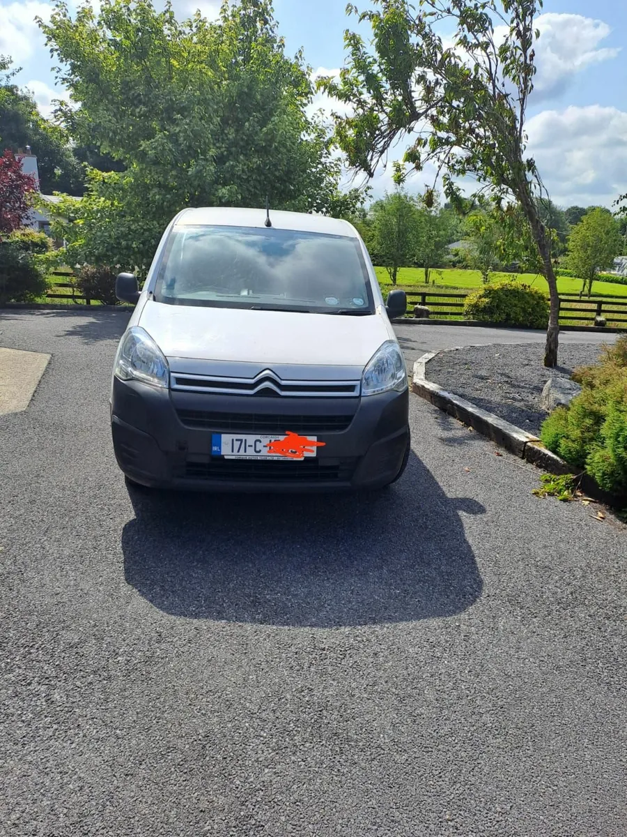 Citroen Berlingo 2017 - Image 2