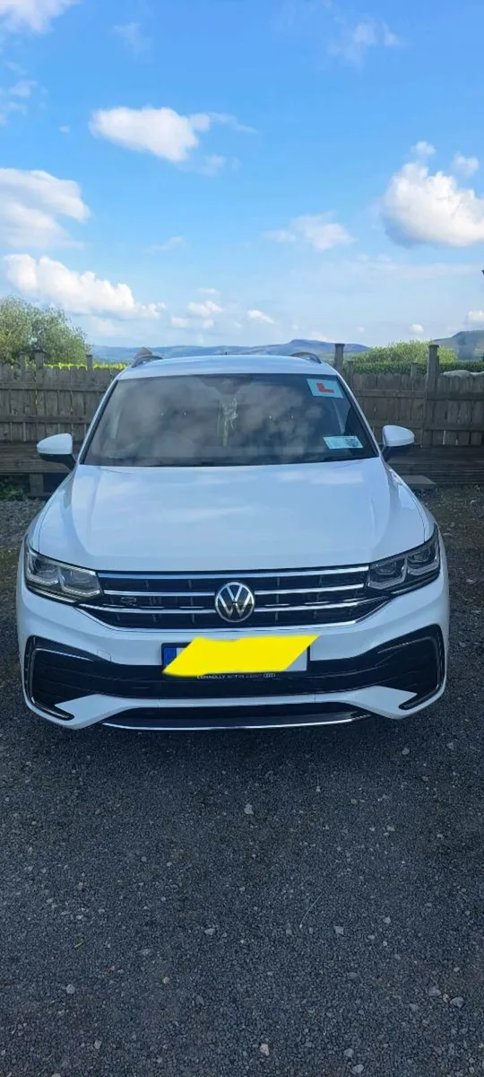 VW TIGUAN R-LINE - Image 2