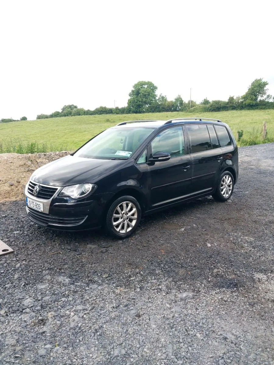 VW TOURAN - Image 1