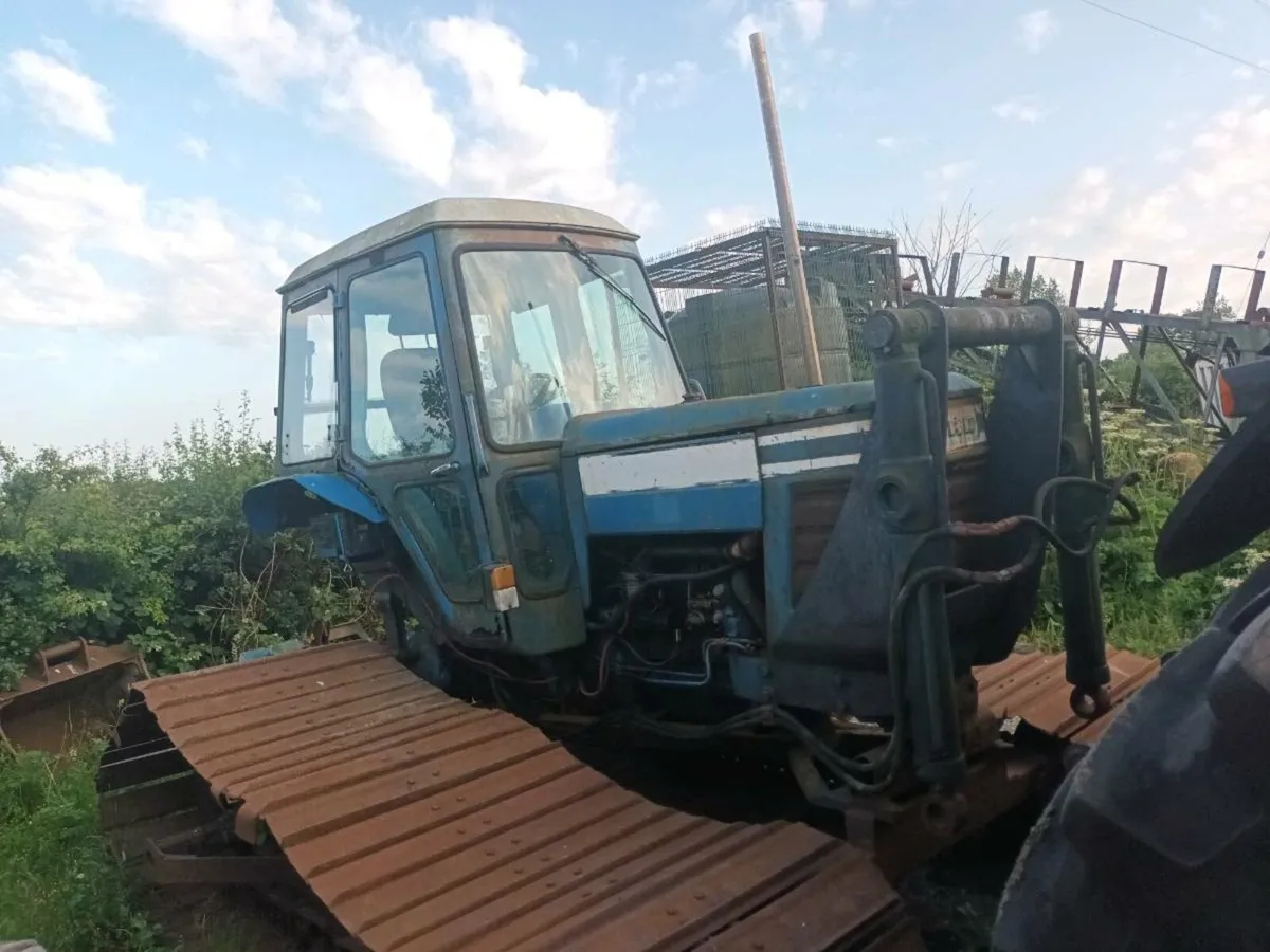 Ford 6700 Dozer - Image 3
