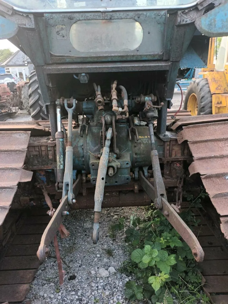 Ford 6700 Dozer - Image 4