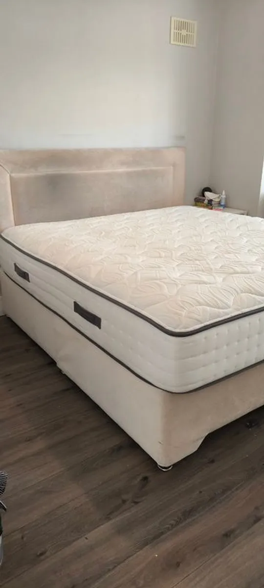 Super King Bed with mattress - Image 1