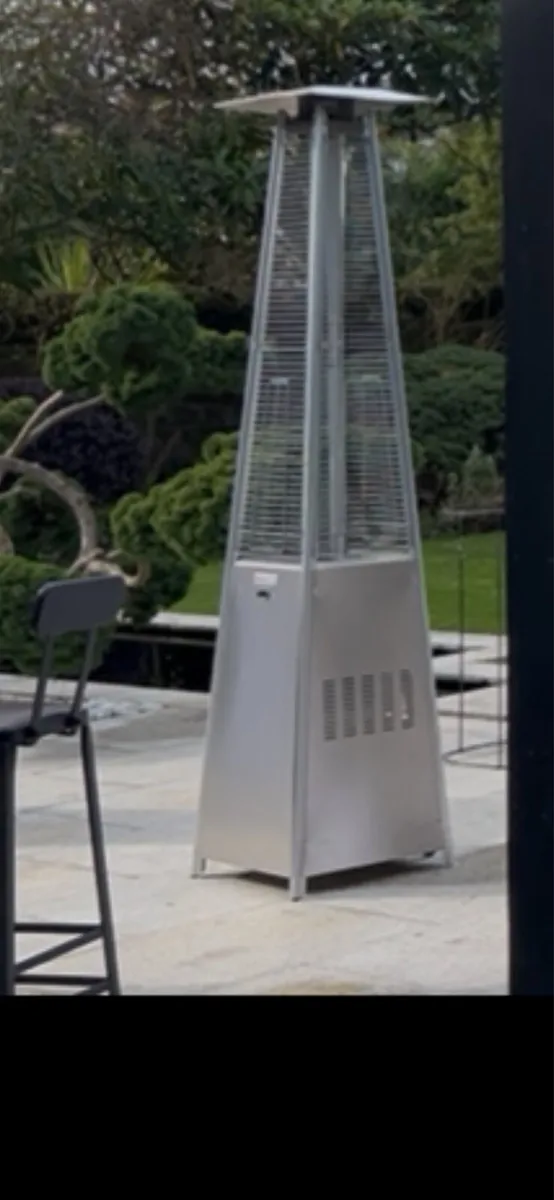 Patio pyramid heater - Image 2