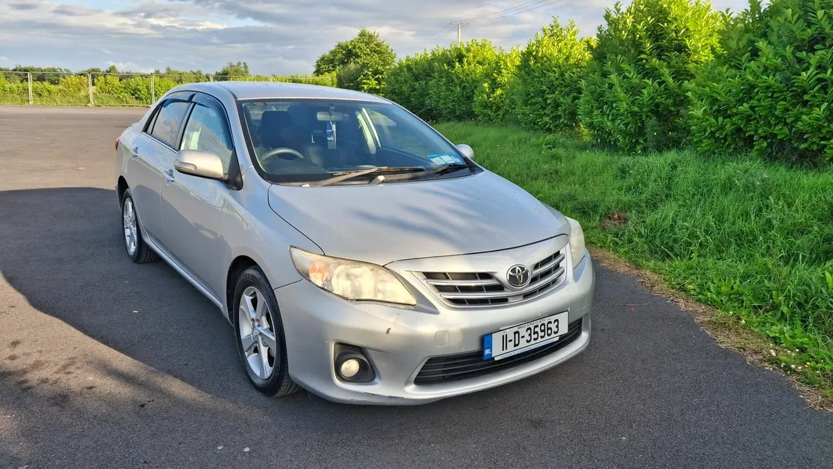 Toyota Corolla 2011 - Image 1