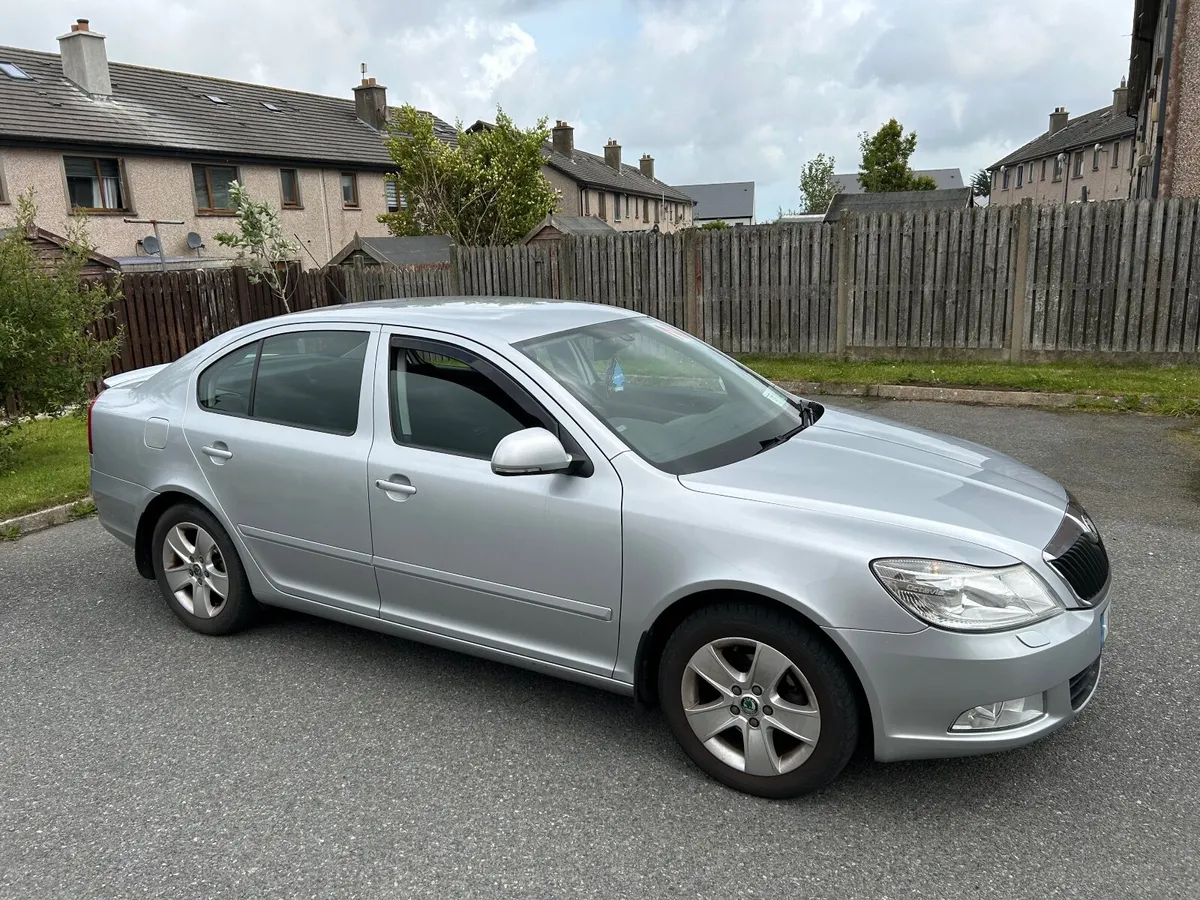 Skoda Octavia 2011 - Image 4