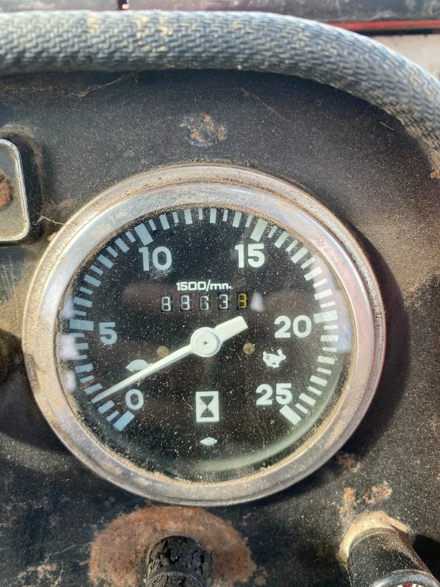 590 massey - Image 3