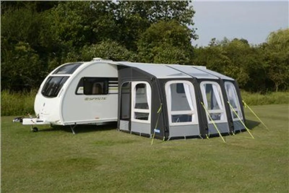 Awning - Image 2
