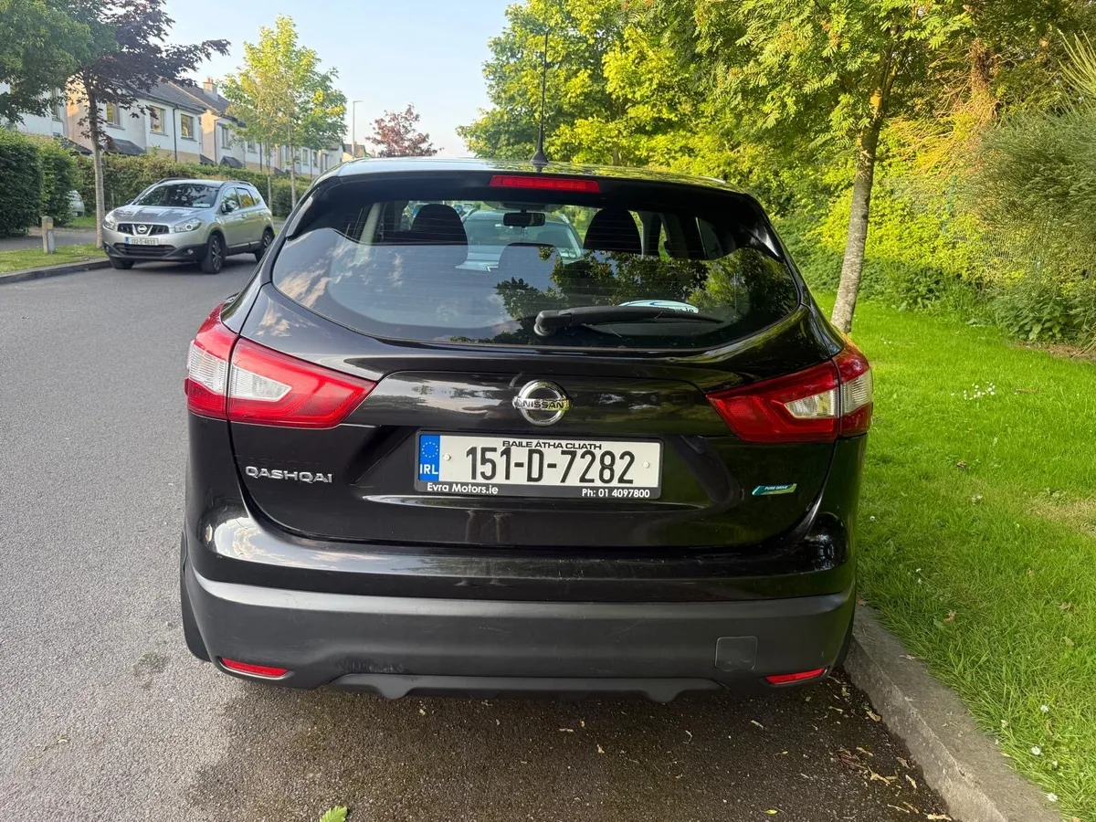 Car - Image 3