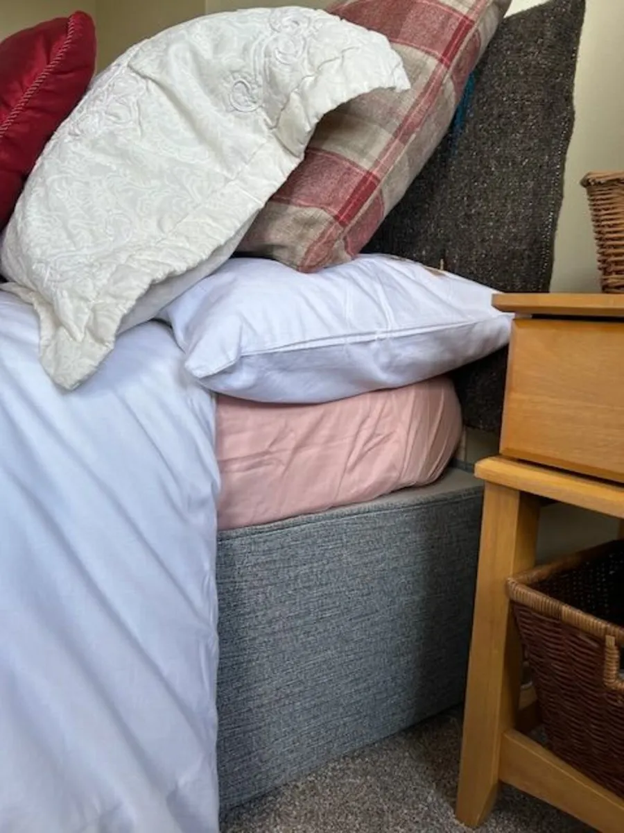 Double Divan Bed - Image 3