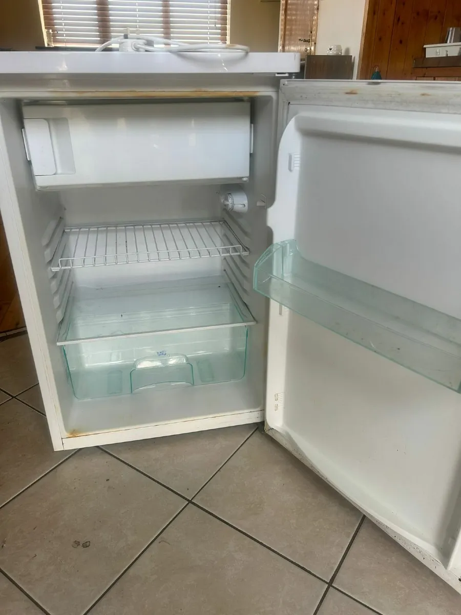 Fridge - Image 2