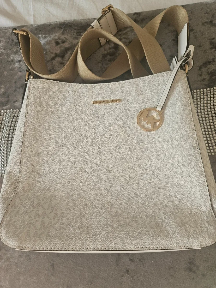 Michael Kors  Crossover bag