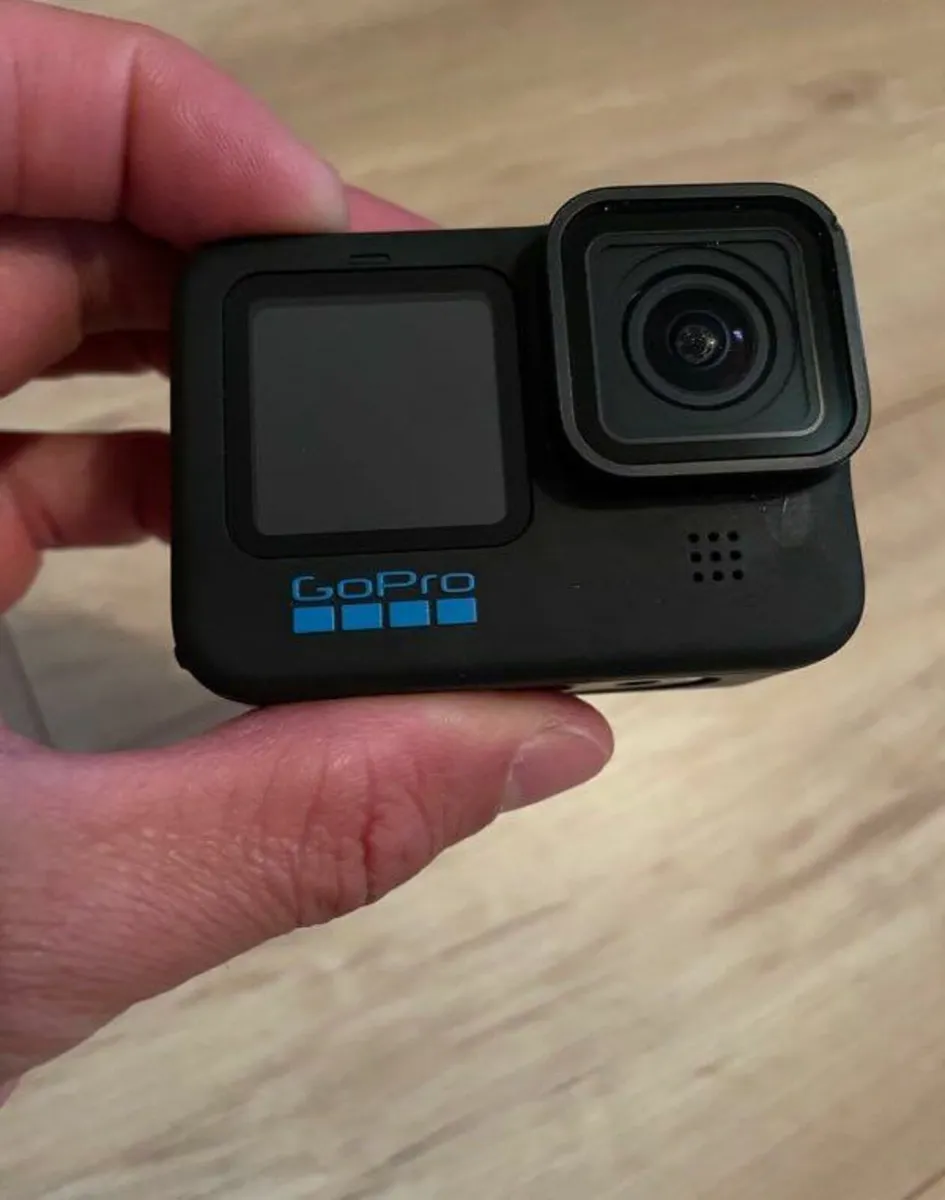 GoPro 11 - Image 1