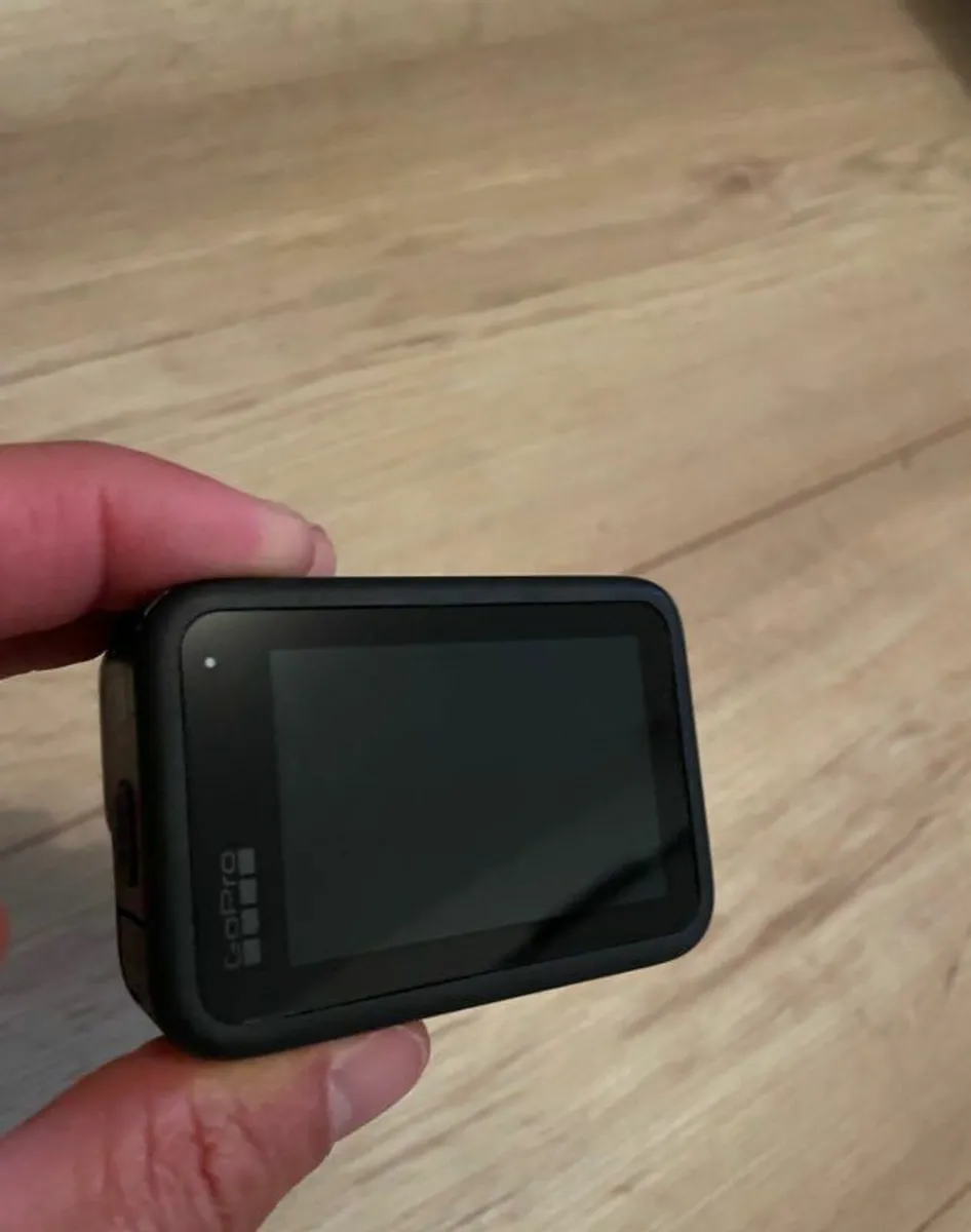 GoPro 11 - Image 2