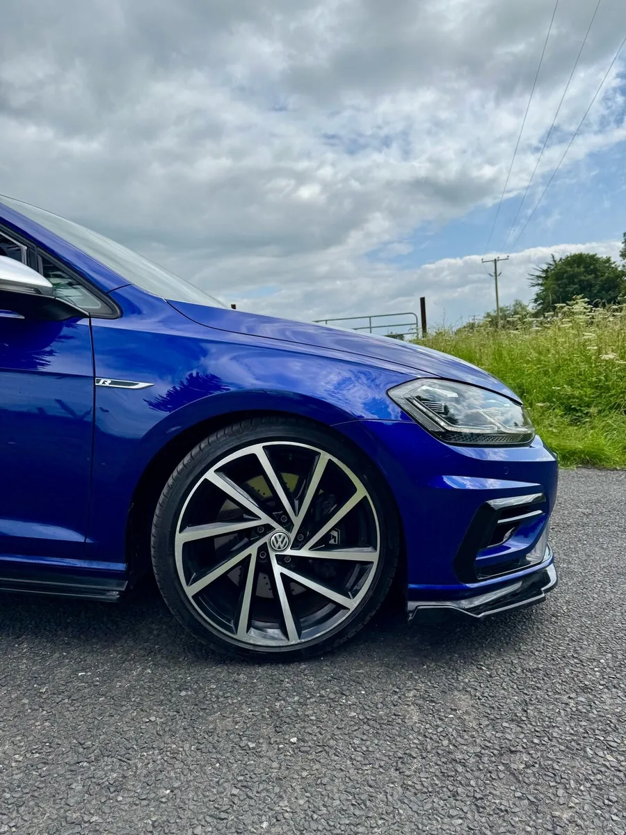VW Golf R MK7.5 - Image 2