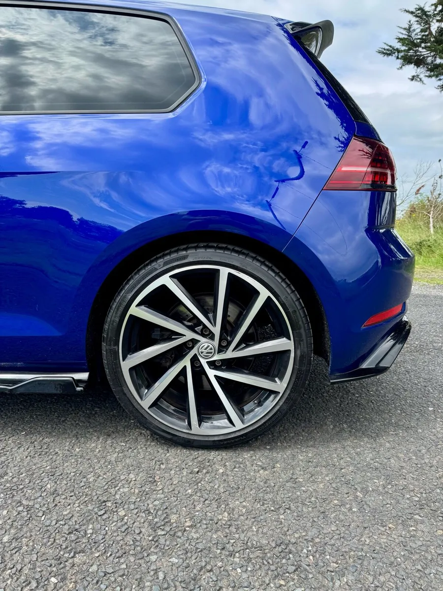 VW Golf R MK7.5 - Image 3