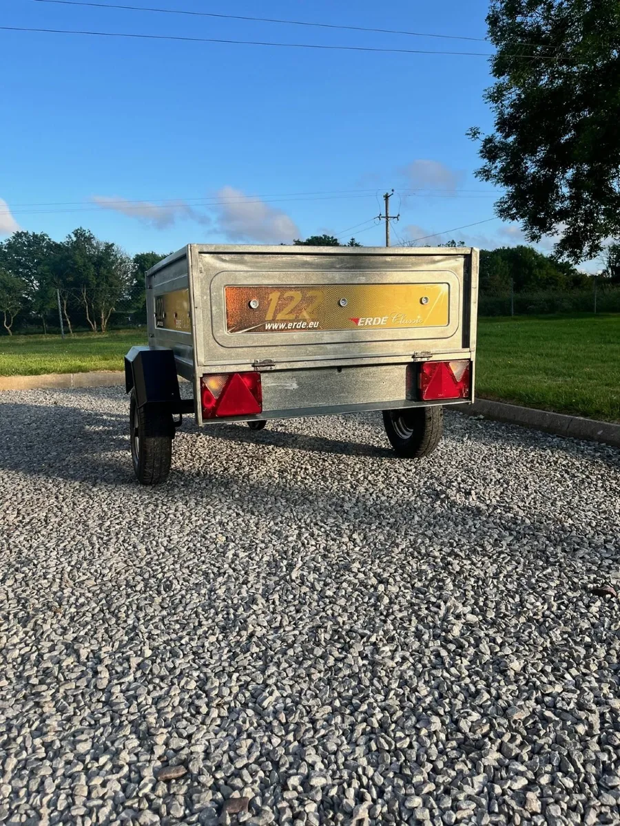 Erde 122 Tipping Trailer - Image 1