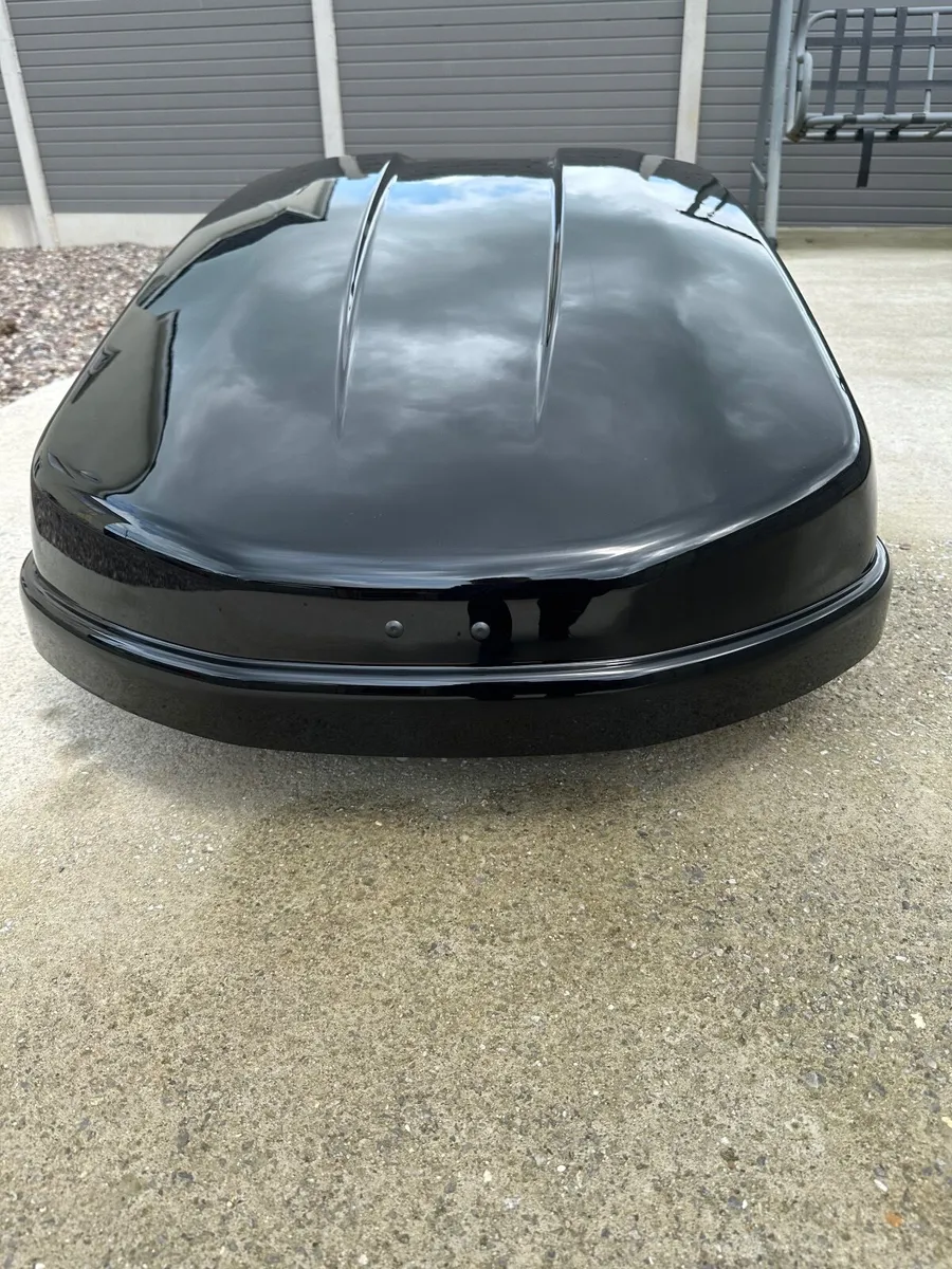 Car roof box - Image 3