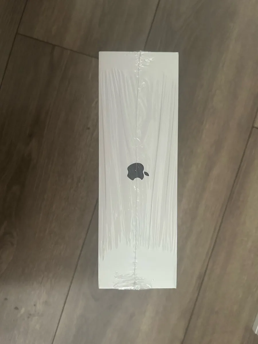 AppIe Airpods Max - Image 3