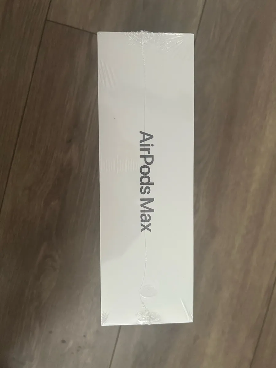 AppIe Airpods Max - Image 4