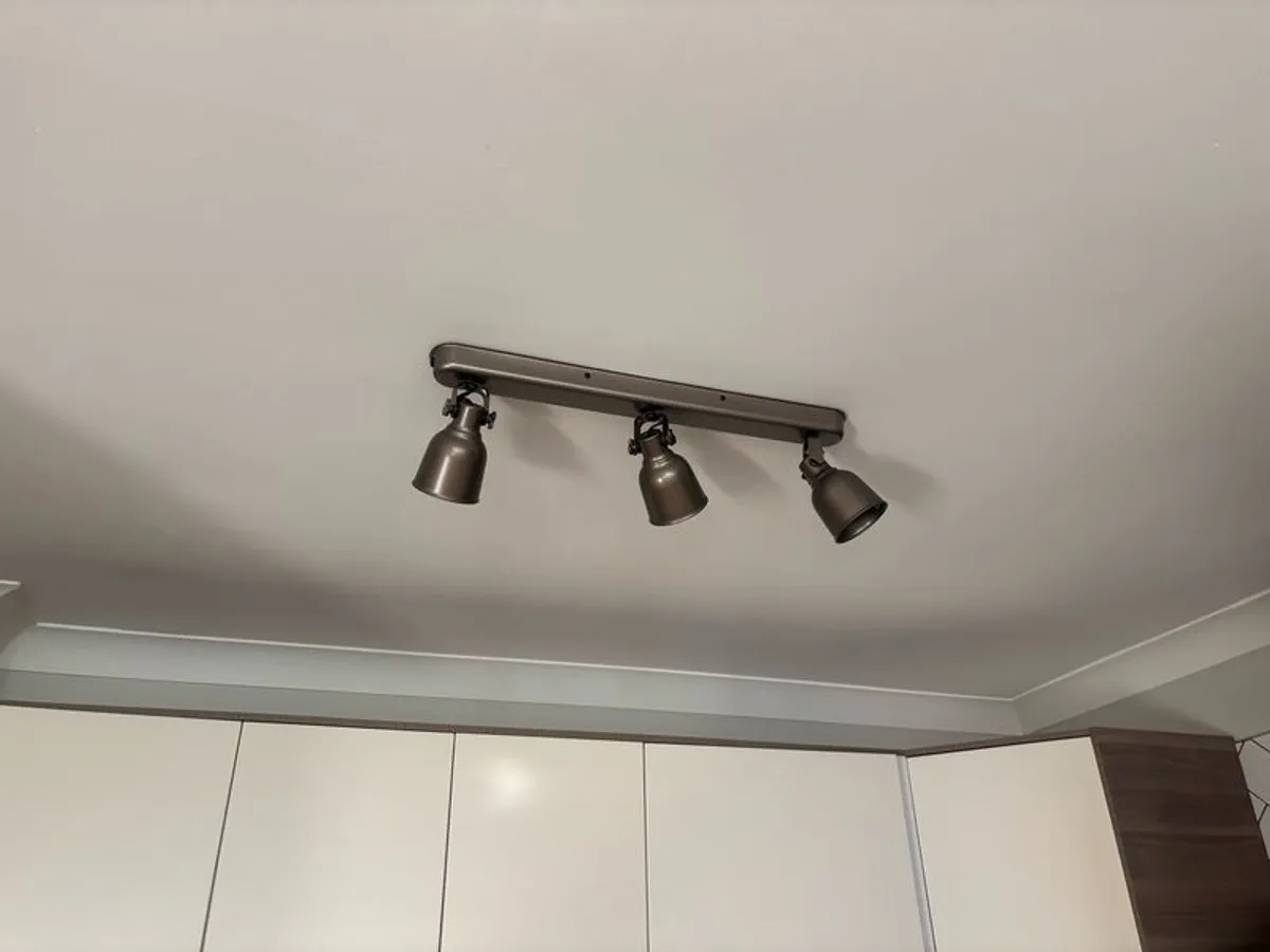 Matching 4 piece kitchen dining light set - Image 4