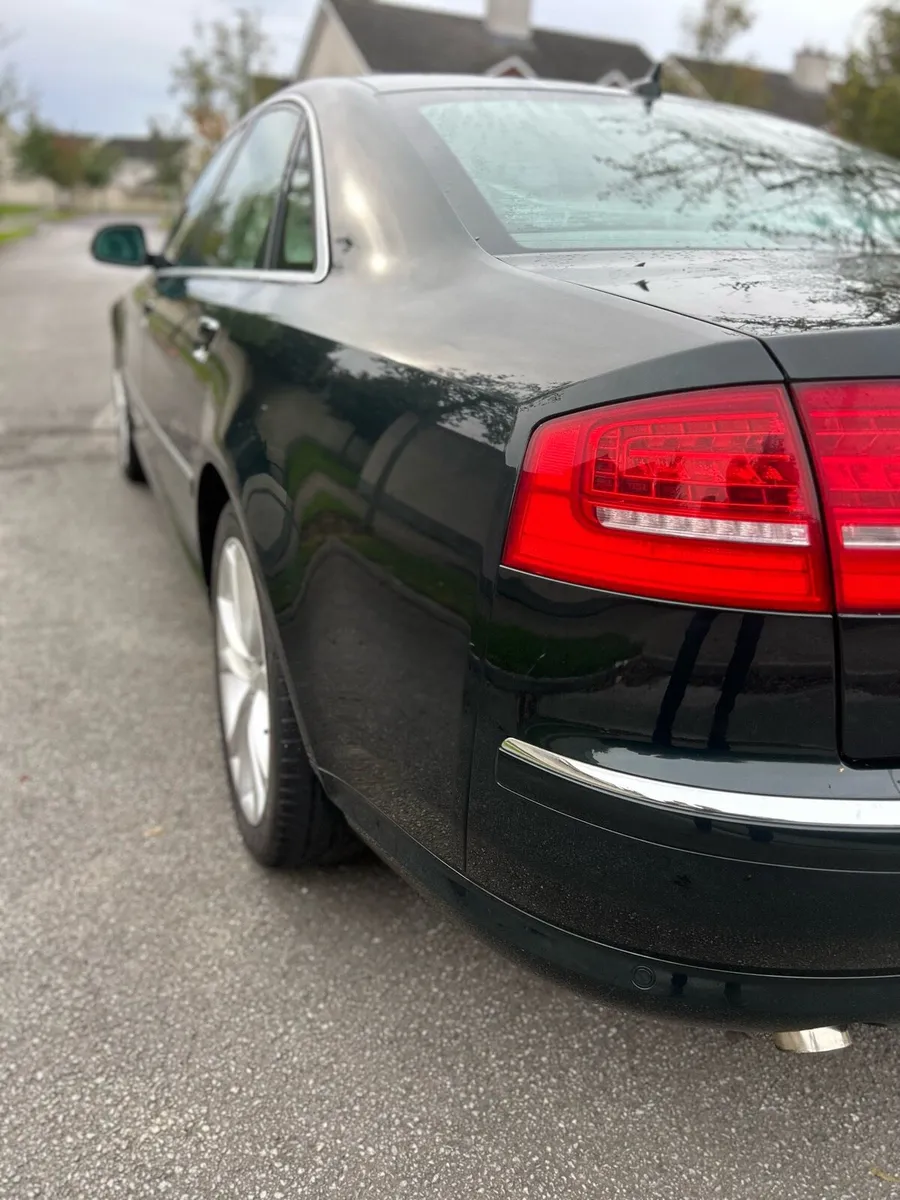 Audi A8 2008 - Image 3