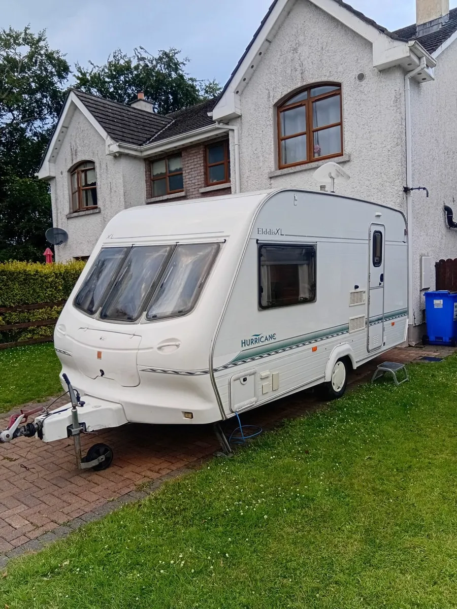 Elddis hurricane - Image 1