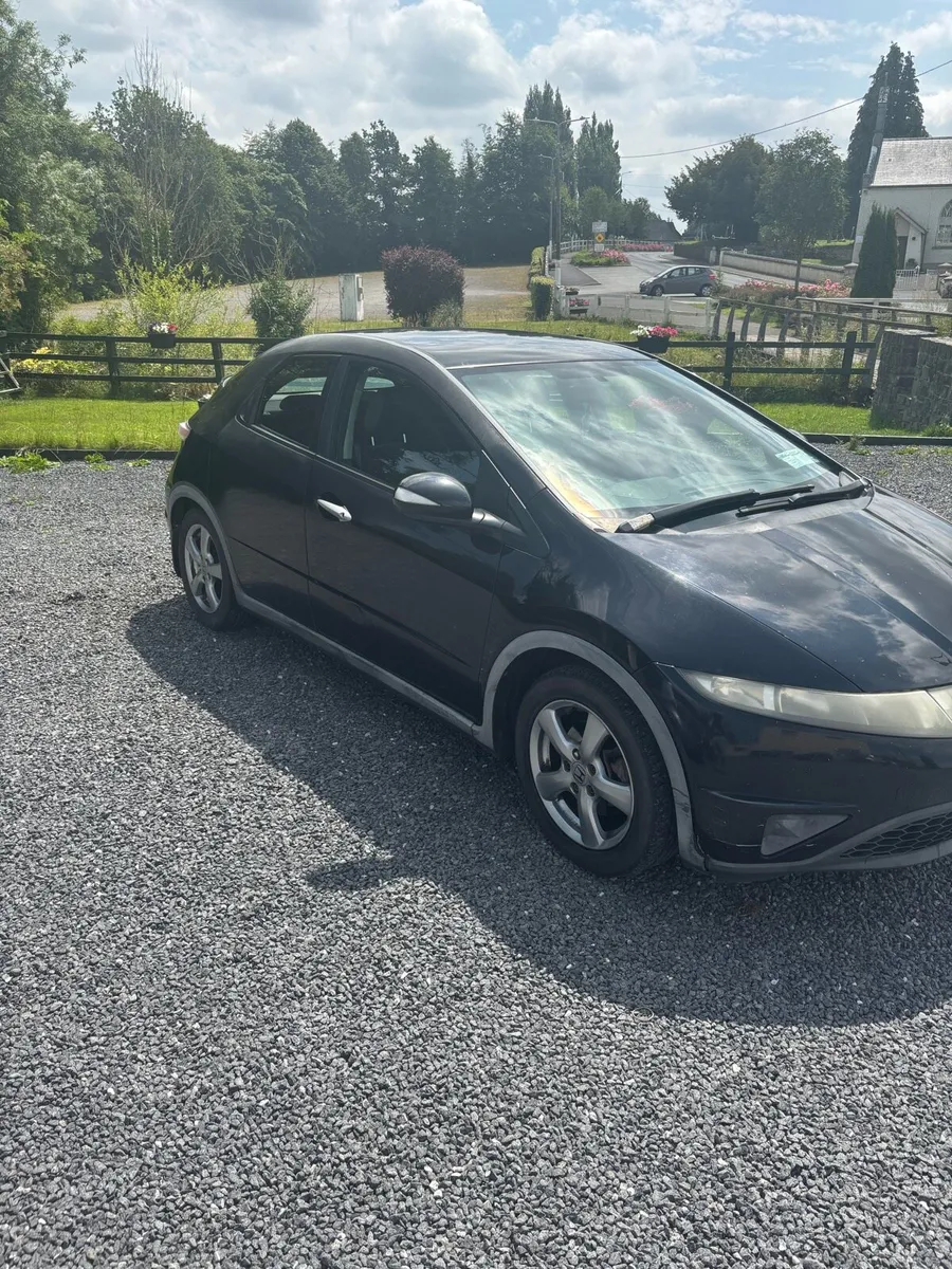 Honda Civic - Image 2
