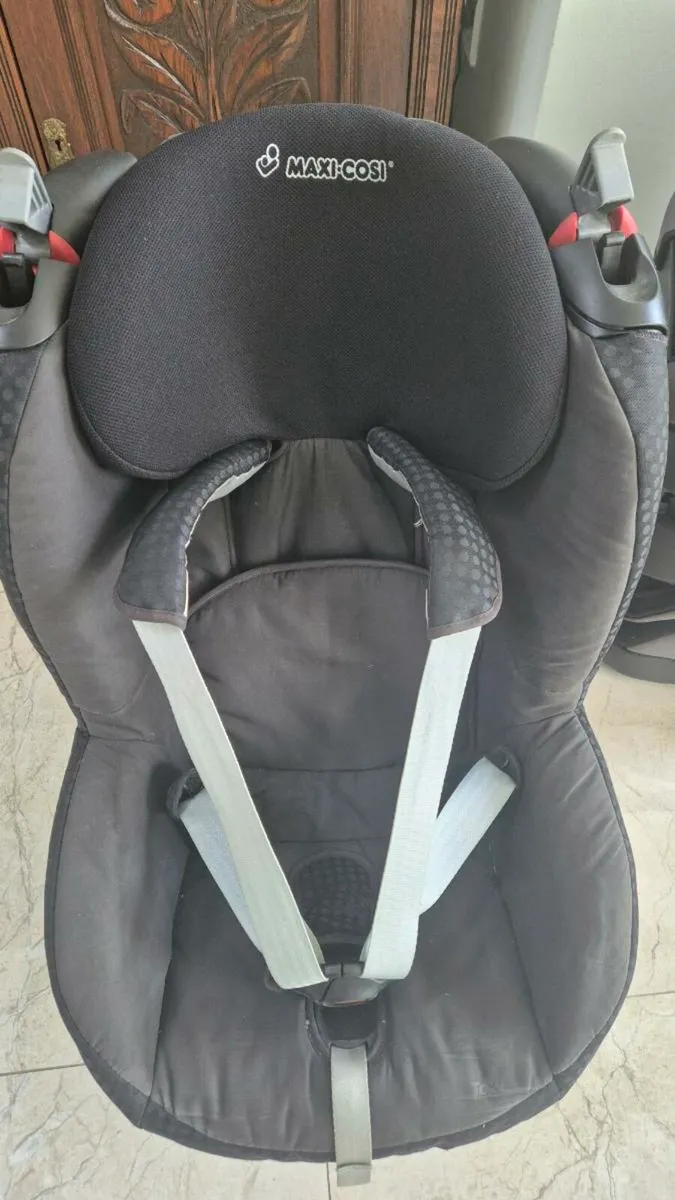 Kids car seat - Image 1