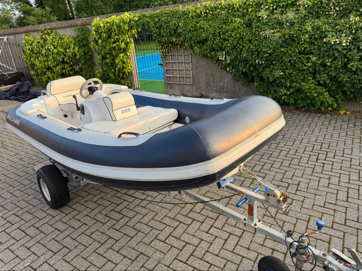 Williams 325 jet rib 2010 - Image 2