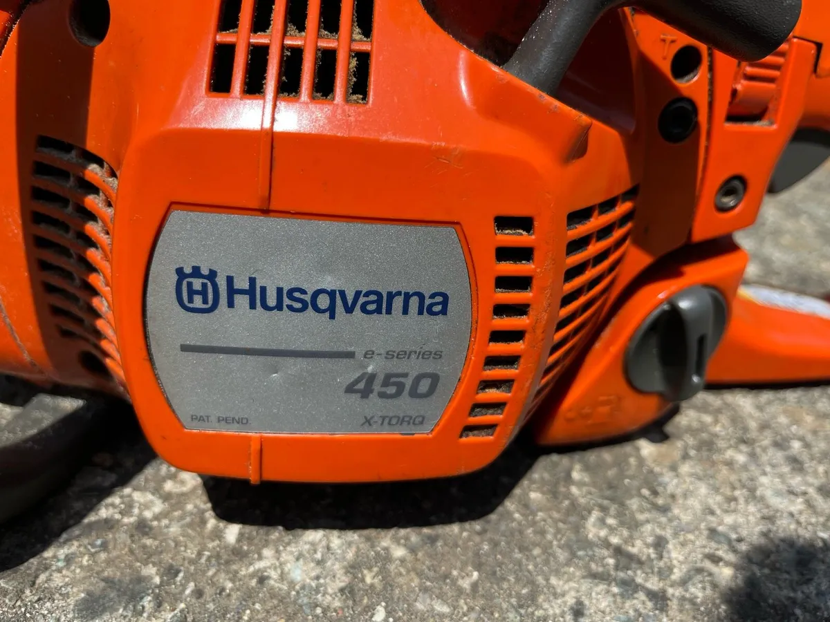 Husqvarna 450 chainsaw - Image 1