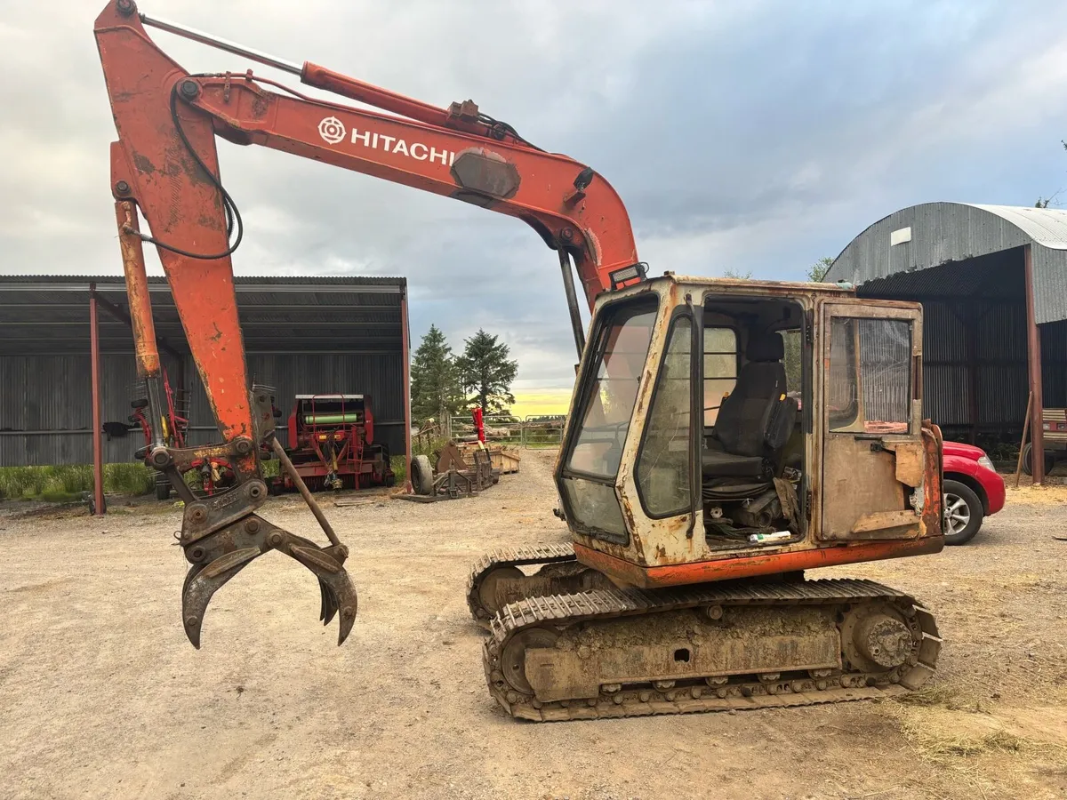 Hitachi ex60-1 - Image 1