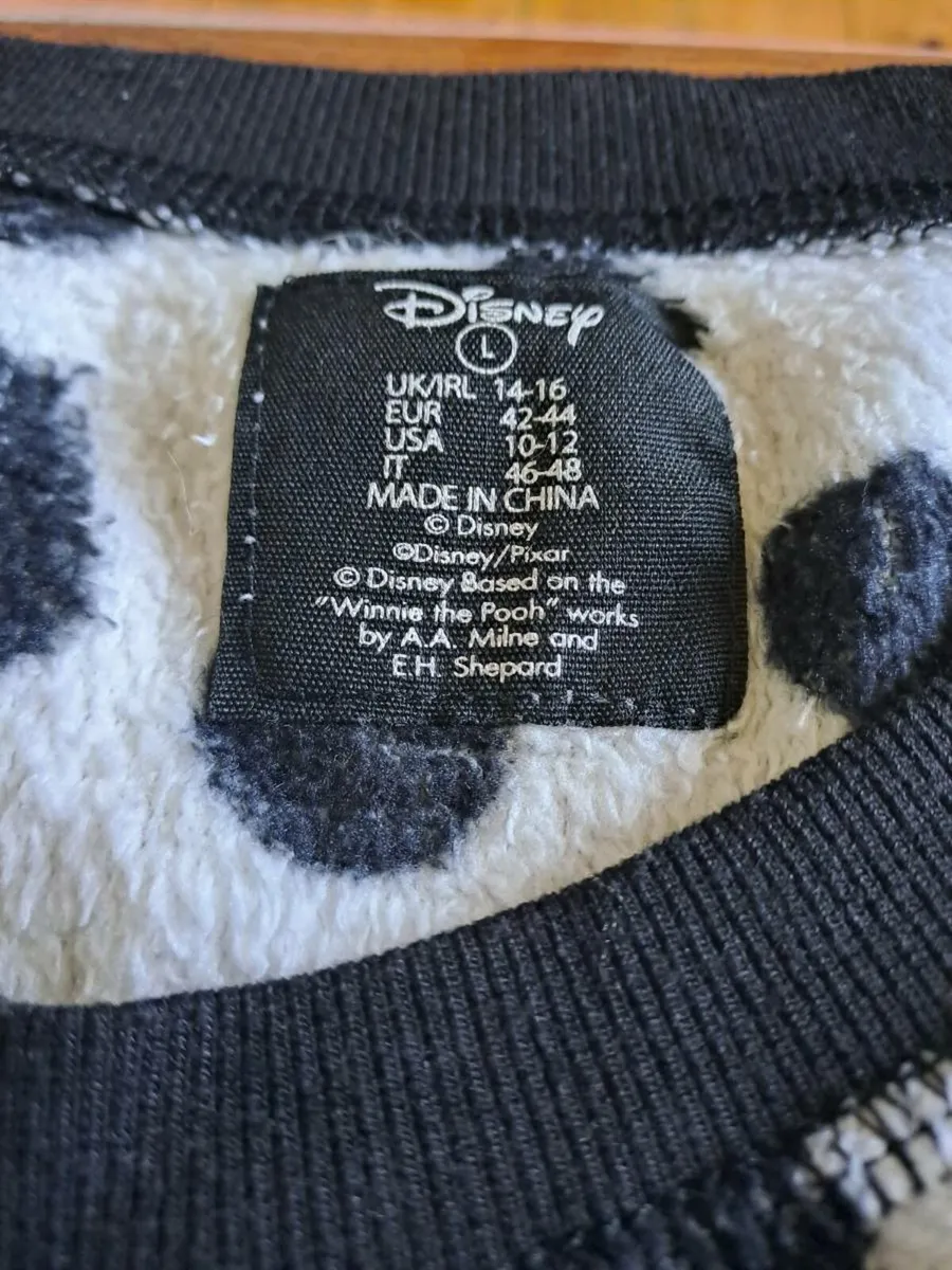 Free sleepwear size 14 to 16 - Image 3
